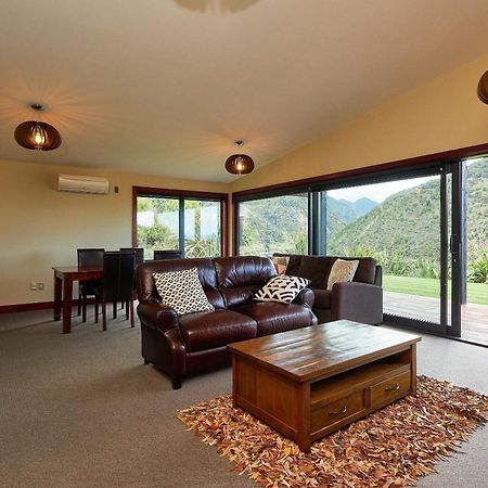 Glencree Luxury Chalets Kaikoura Eksteriør billede