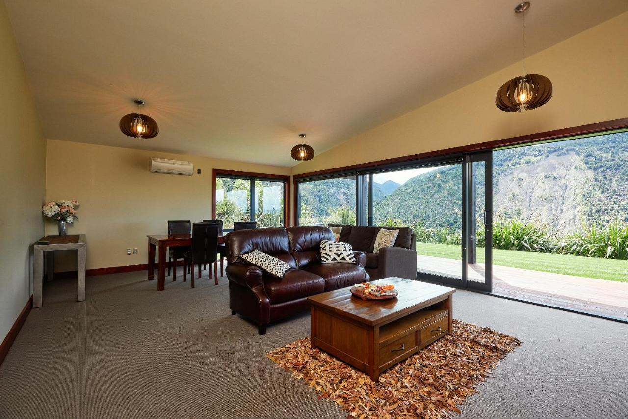Glencree Luxury Chalets Kaikoura Eksteriør billede